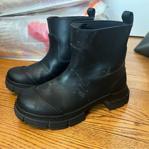 GANNI Black Rubber Ankle Boots - Picture 7 of 7